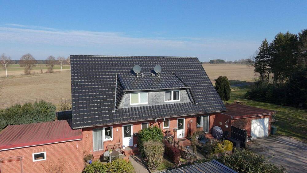 Thumbnail-Gepflegtes Doppelhaus in ruhiger Feldrandlage in Heidenau