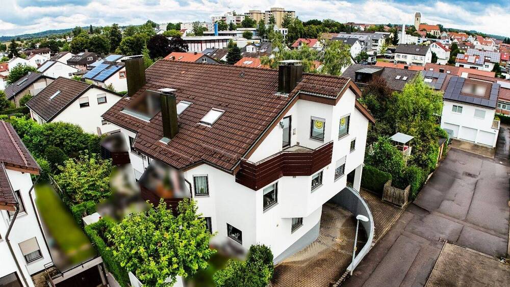 Thumbnail-Perfekter Start ins Eigentum: 2,5-Zi.-ETW im Dachgeschoss