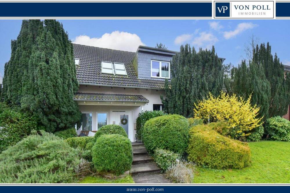 Thumbnail-Freistehendes EFH mit ca. 243 m² WFL auf 1018 m² Grundstück & tollem Garten in Toplage von Huckingen