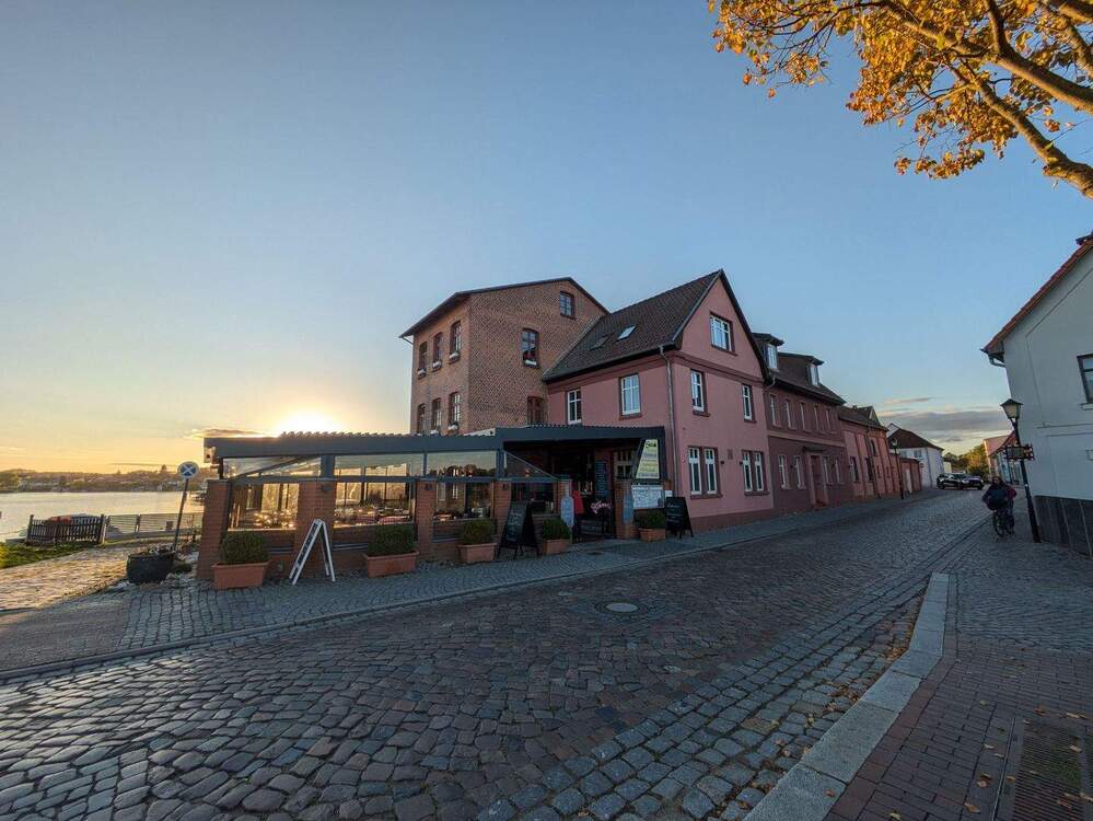 Thumbnail-***Wohnen auf der Insel Malchow- 200 m² Maisonette mit Blick auf den Fleesensee***