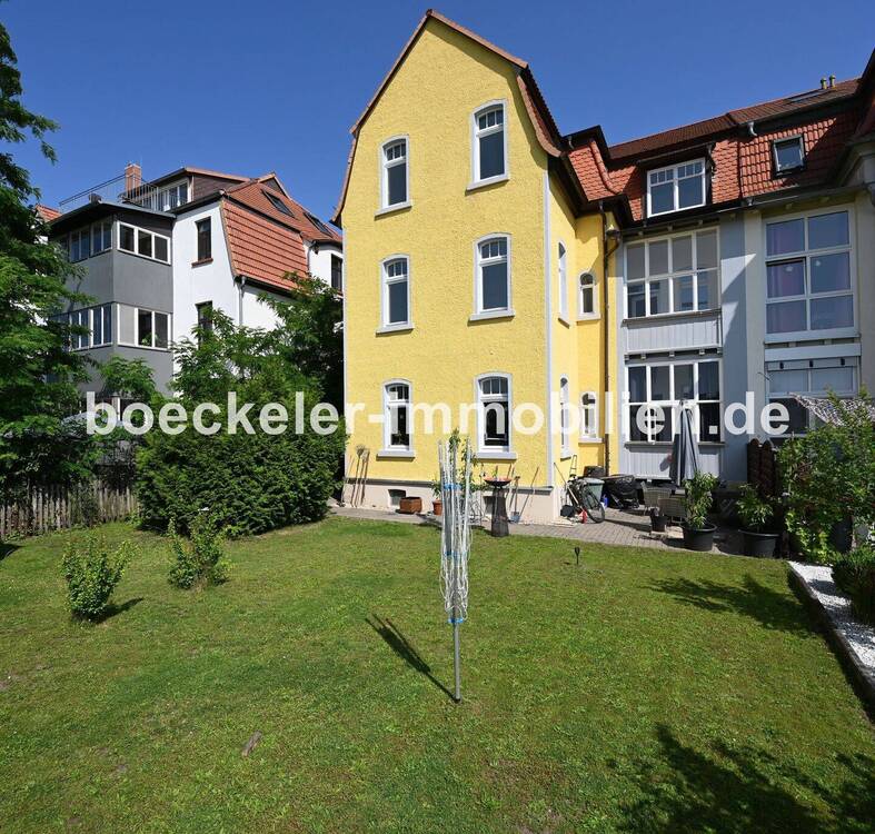 Thumbnail-Wohnen & Vermieten - 3 Familienhaus mit vielen Möglichkeiten Hier ist Platz für Familie & Investment