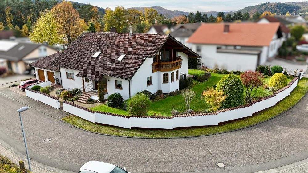 Thumbnail-+++ Repräsentatives Anwesen in Toplage - mit Südwestterrasse, Loggia, Sauna, Doppelgarage und wunderschönem ebenem Gartengrundstück+++