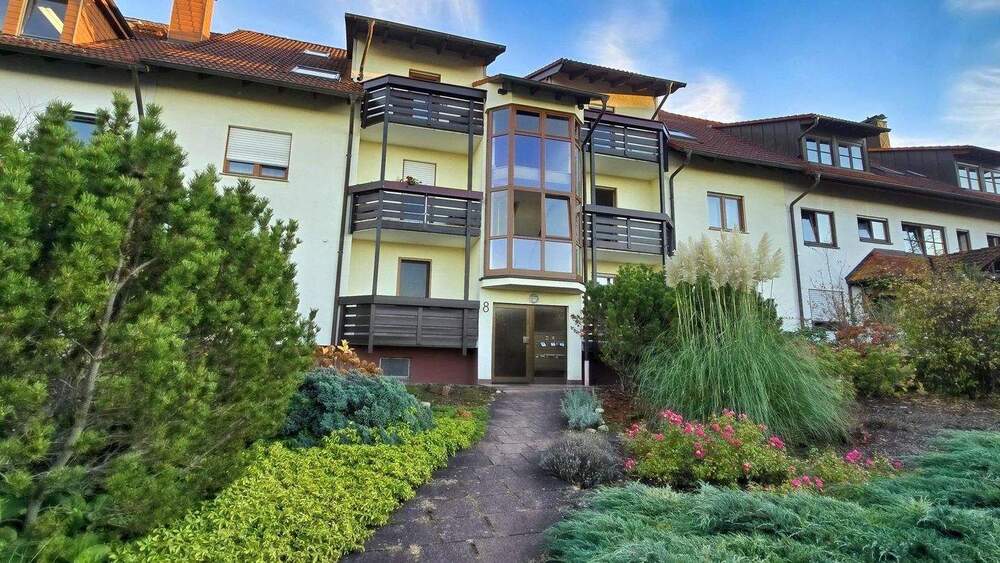 Thumbnail-5 Zimmer Maisonette Wohnung in Langensteinbach