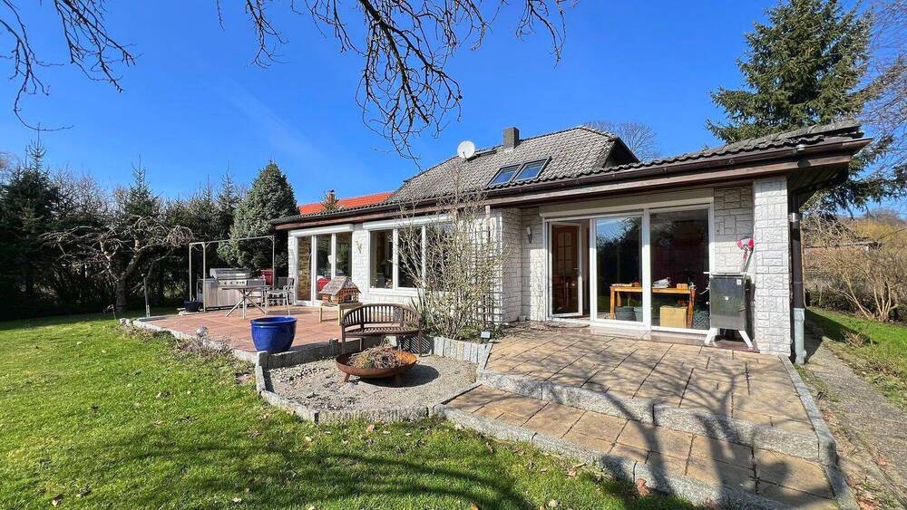 Thumbnail-Großes lichtdurchflutetes Einfamilienhaus in wunderbarer idyllischer Randlage von Schwerin