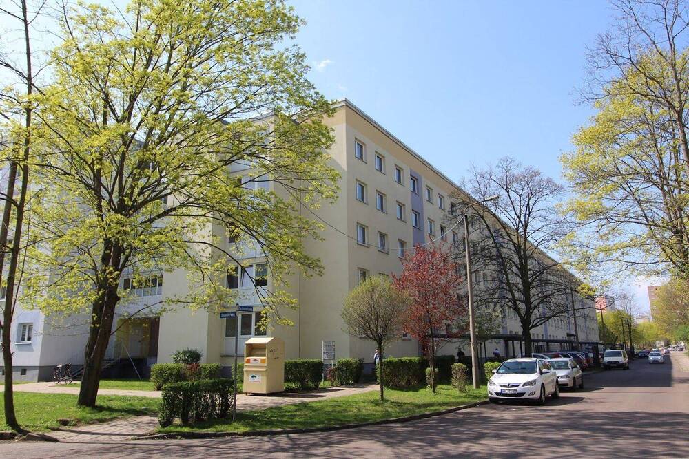 Thumbnail-* Singlewohnung * Tulpenbrunnen * 01.05.26 *