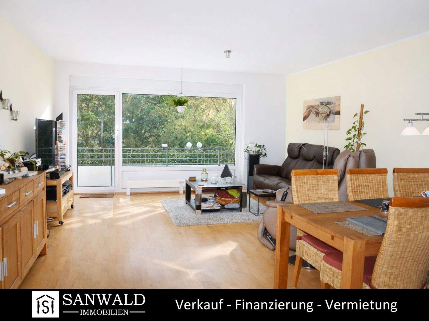 Thumbnail-Traumhafte 4,5 Zimmer mit Südbalkon und Garage in beliebter Wohnlage