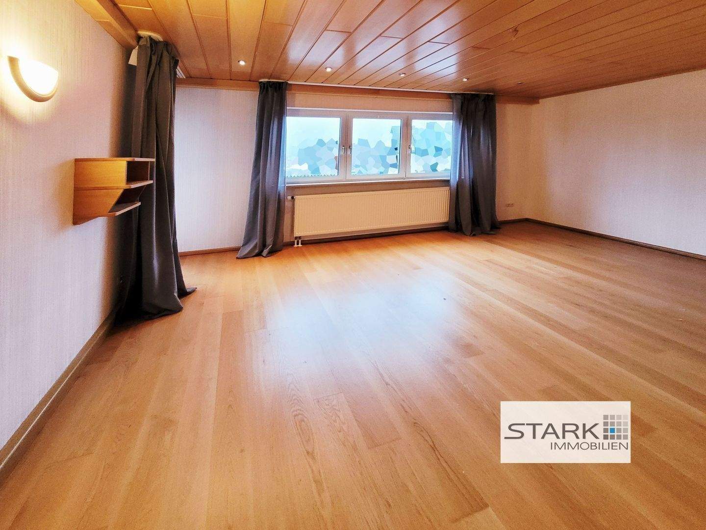Thumbnail-Bezugsfreie Erdgeschoßwohnung mit Terrasse und EBK!