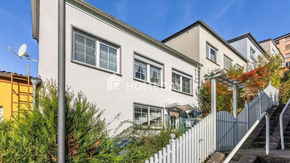 Thumbnail-Charmantes Reihenhaus mit sonnigem Grundstück und Wohlfühlcharakter in Lorch