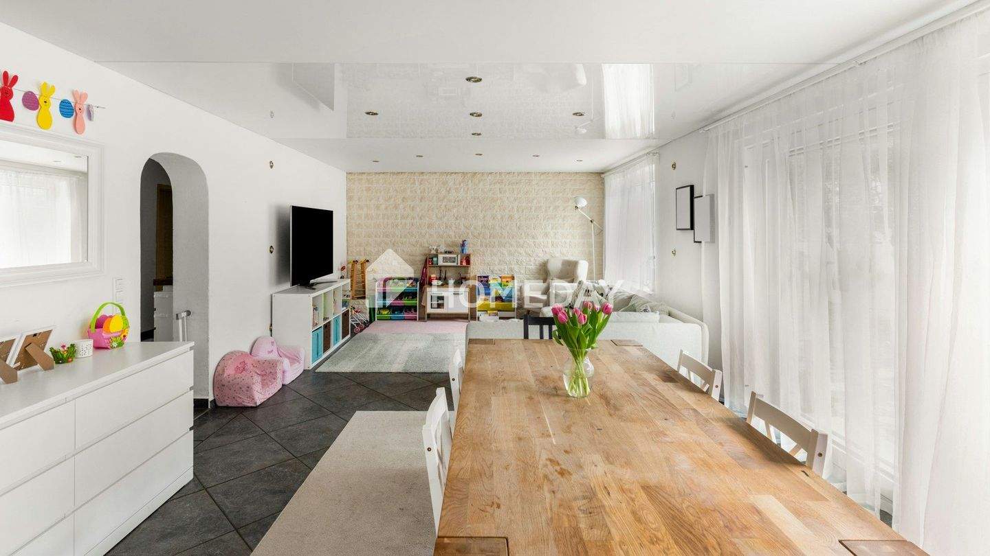 Thumbnail-Geräumiges Einfamilienhaus mit Charme, hochwertiger Ausstattung & großem Garten - Ihr neues Zuhause