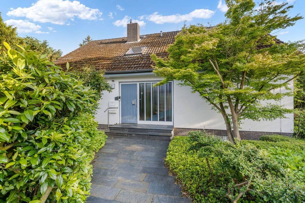 Thumbnail-LENAU - Ein Haus zum Ankommen und Weiterentwickeln in ruhiger Lage von Isernhagen!