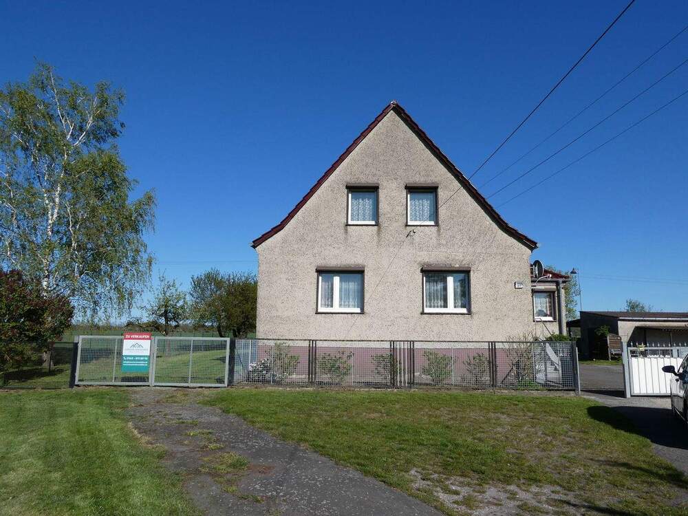 Thumbnail-Einfamilienhaus mit großem Nebengelass mit freiem Blick zum Reitweiner Sporn