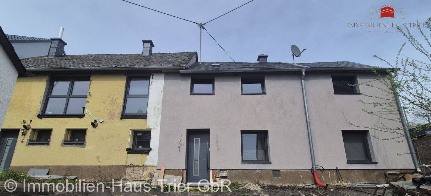 Thumbnail-Modernes Wohnhaus mit Entwicklungspotenzial in Herl