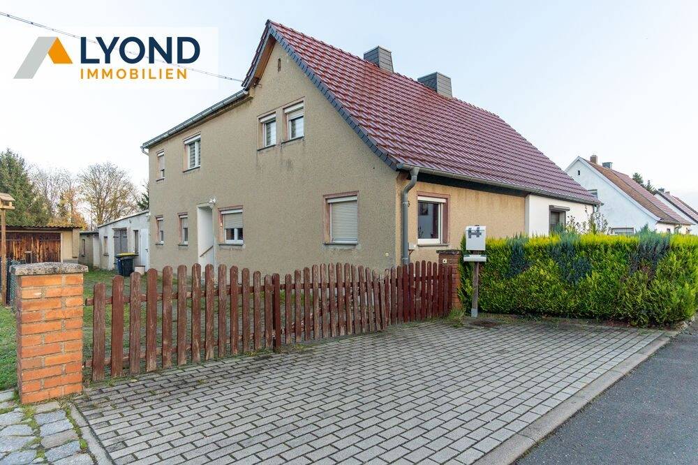 Thumbnail-Einfamilienhaus mit großem Grundstück in sehr ruhiger Lage