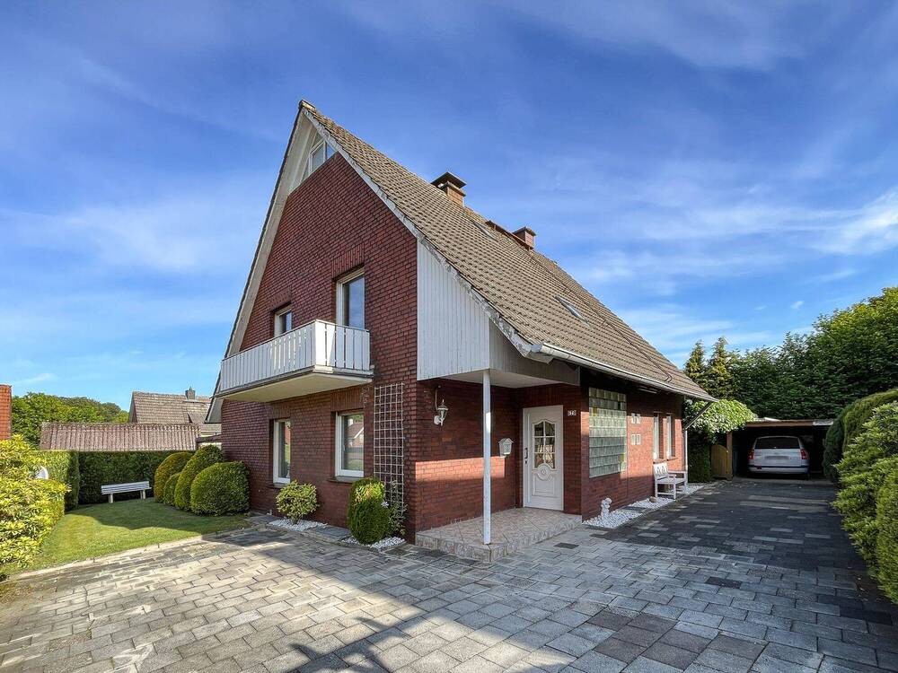 Thumbnail-Viel Raum für eigene Ideen: Wohnhaus mit Entwicklungspotenzial in Laggenbeck