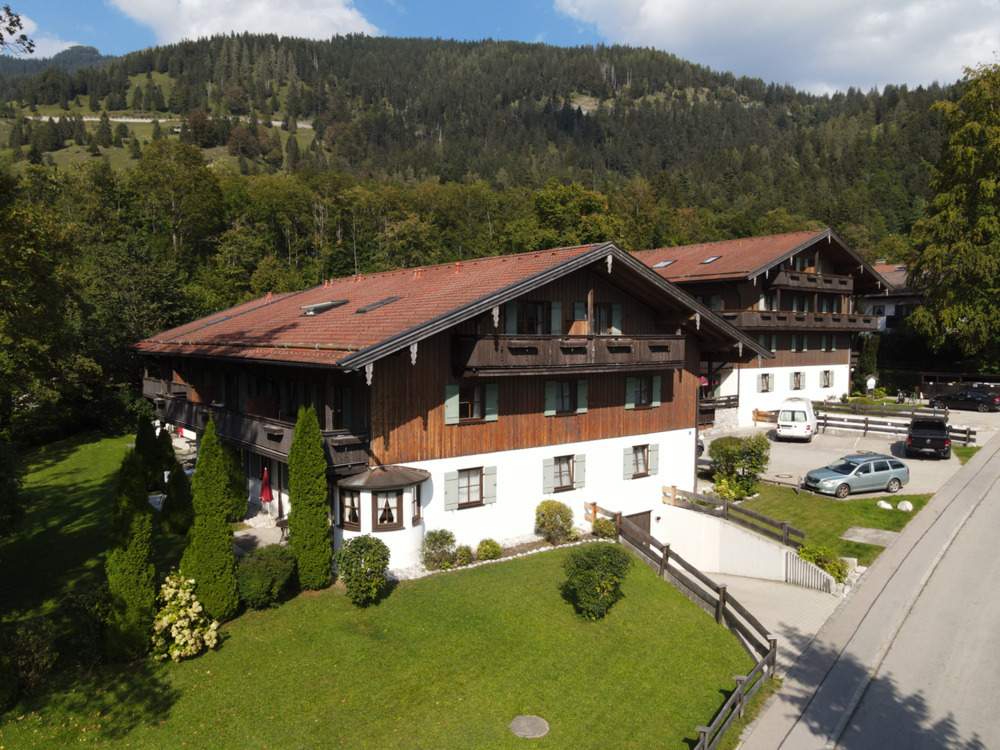 haus-schoenbrunn-sommer