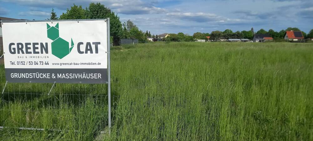 Thumbnail-Grundstück mit Blick auf die Pferdekoppel