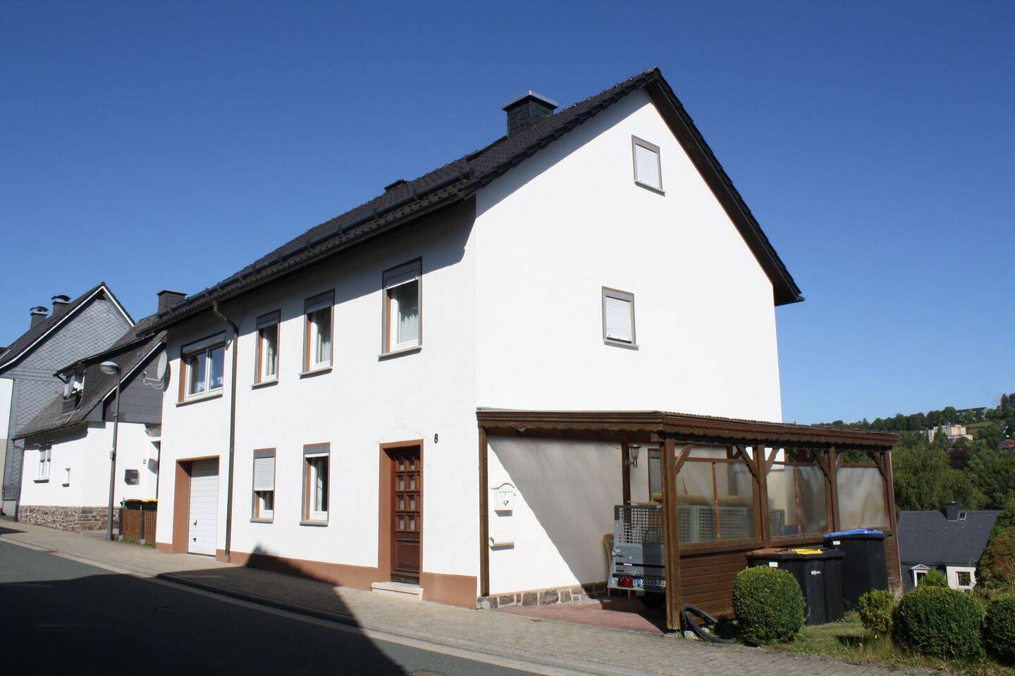 Thumbnail-Einfamilienhaus mit Garage und Garten in Erndtebrück