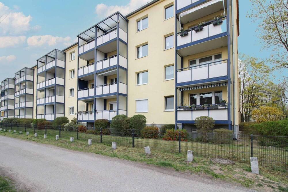 Thumbnail-Moderne 2,5-Zimmer-Wohnung mit Südbalkon in grüner Lage von Potsdam