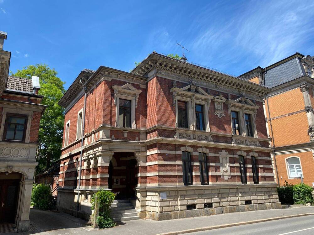 Thumbnail-Ihre neues Büro oder Ihre neuen Praxisräume in Coburg - renoviert und zentral gelegen