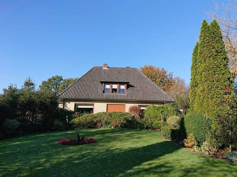 Thumbnail-Vielseitiges Ein-Zweifamilienhaus im beliebten Dichterviertel