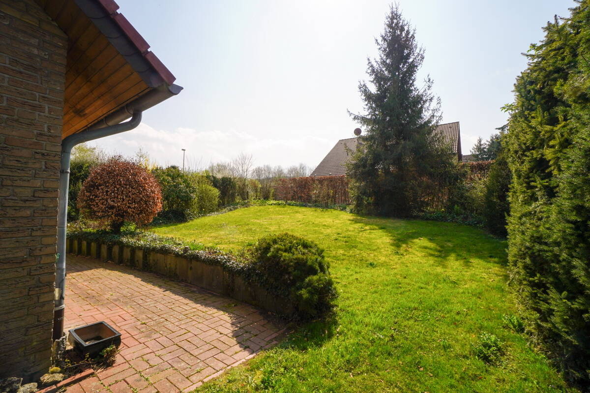 Thumbnail-Einfamilienhaus mit möglicher Einliegerwohnung, Garten und die Chance auf zusätzlichen Baugrund