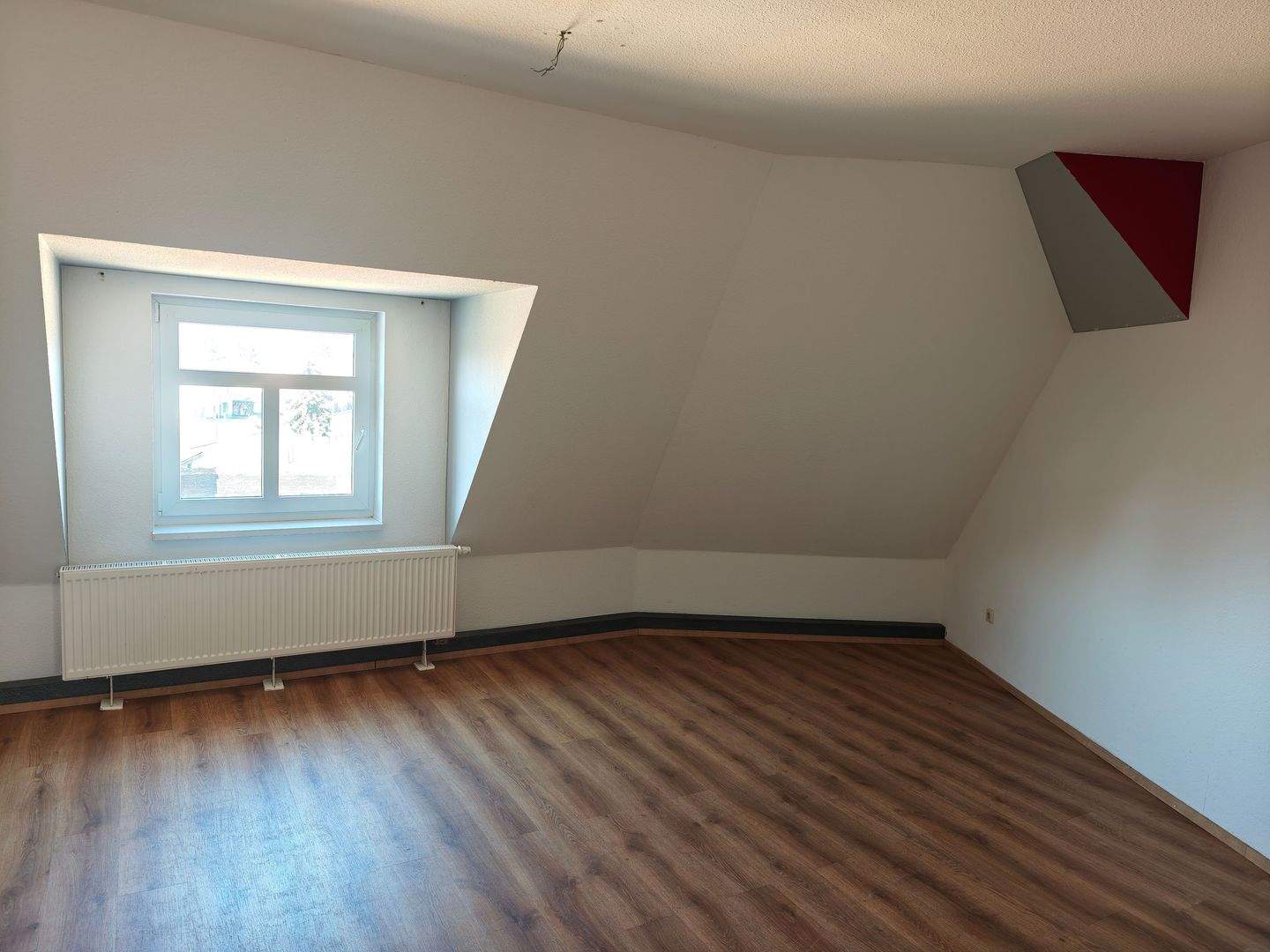 Thumbnail-4 Raum-WHG im Dachgeschoss (2.Etage)