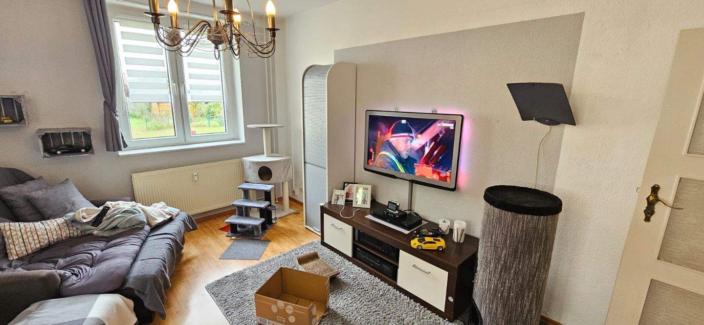 Thumbnail-Sehr gepflegte 2-Zimmer-Wohnung mit ansprechenden Wohnraum und nützlichem Kellerraum