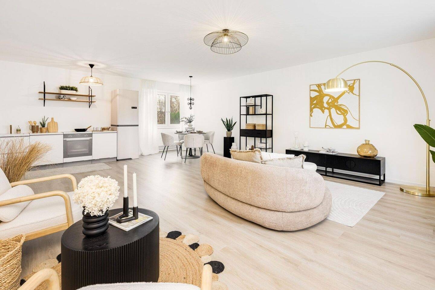 Thumbnail-Frisch renovierte 2-Zimmer-Gartenwohnung - mit Tiefgarage, Energie C und direkter Lage