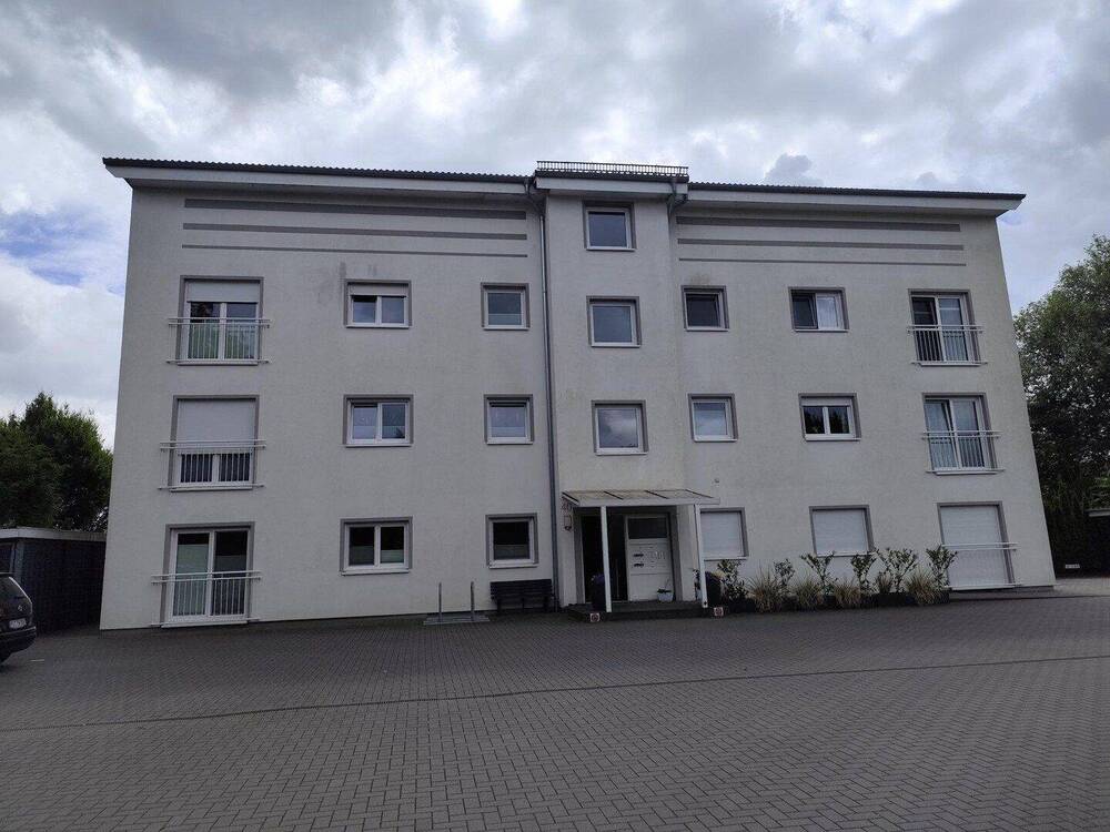 Thumbnail-3-Zimmer Etagenwohnung mit Balkon in Tornesch zum Verkauf