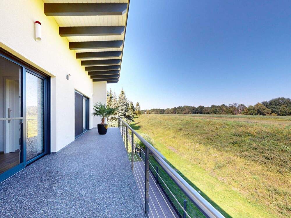 Thumbnail-Neuwertiges Wohnhaus mit Pension und Wasserblick am Oder-Neiße-Radweg