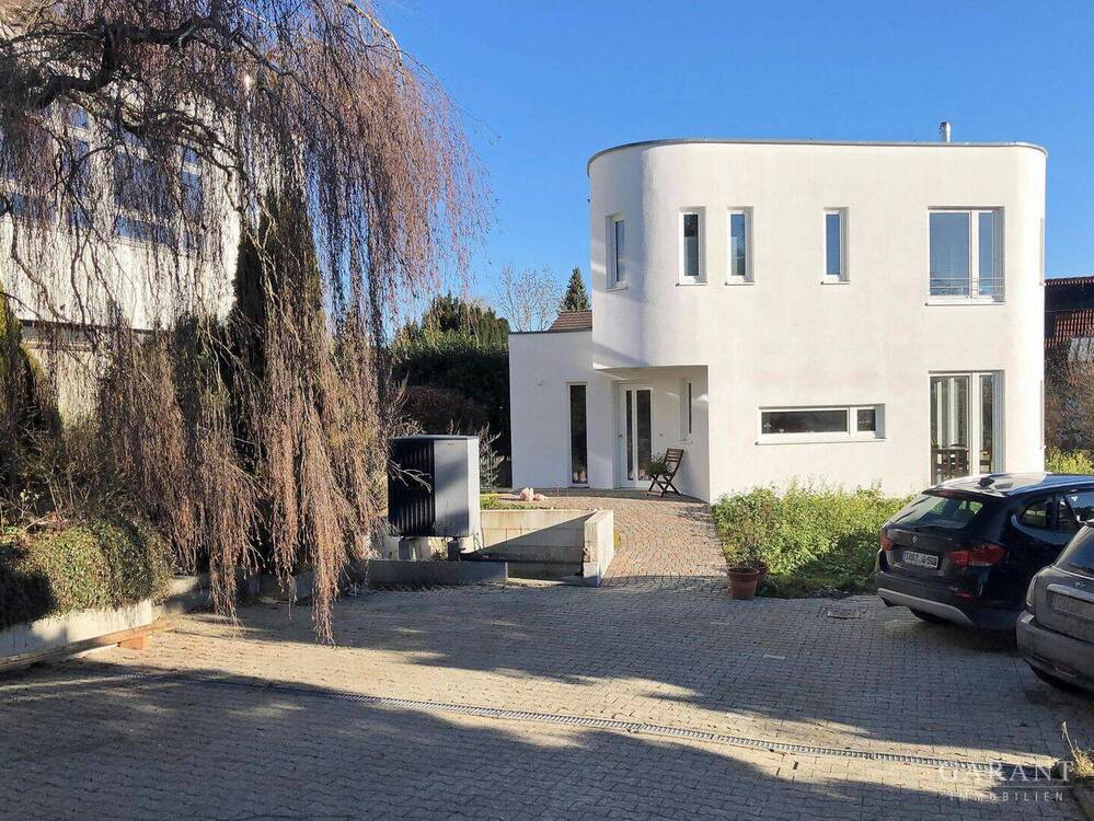 Thumbnail-1 Wohnhaus und 1 Bürogebäude mit ca. 460 qm Gesamtfläche - erweiterbar - Viele Möglichkeiten!