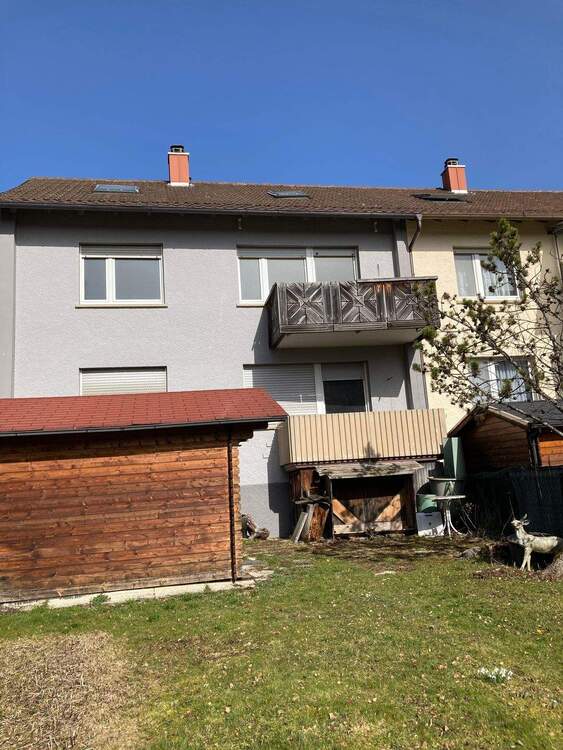 Thumbnail-VS-Villingen, Goldenbühl, Ein- bis Zweifamilien-Reihenmittelhaus, Garage