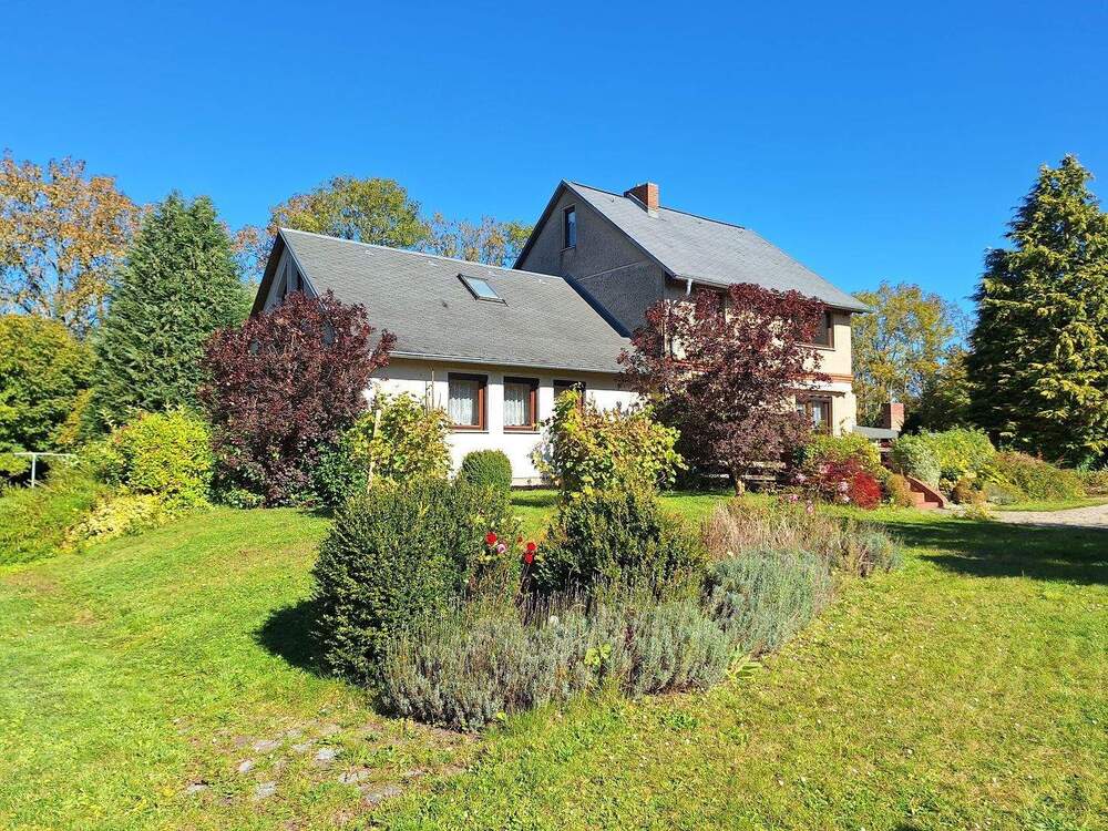 Thumbnail-Einfamilienhaus mit Stallgebäude und parkähnlichem Grundstück in Levenhagen nahe Greifswald