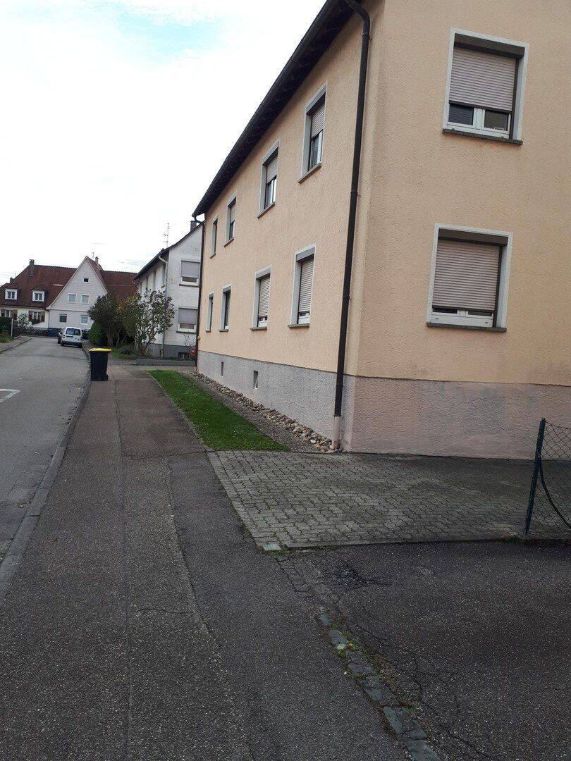 Thumbnail-Schöne Wohnung im DG in guter Lage mit Glasfaseranschluß