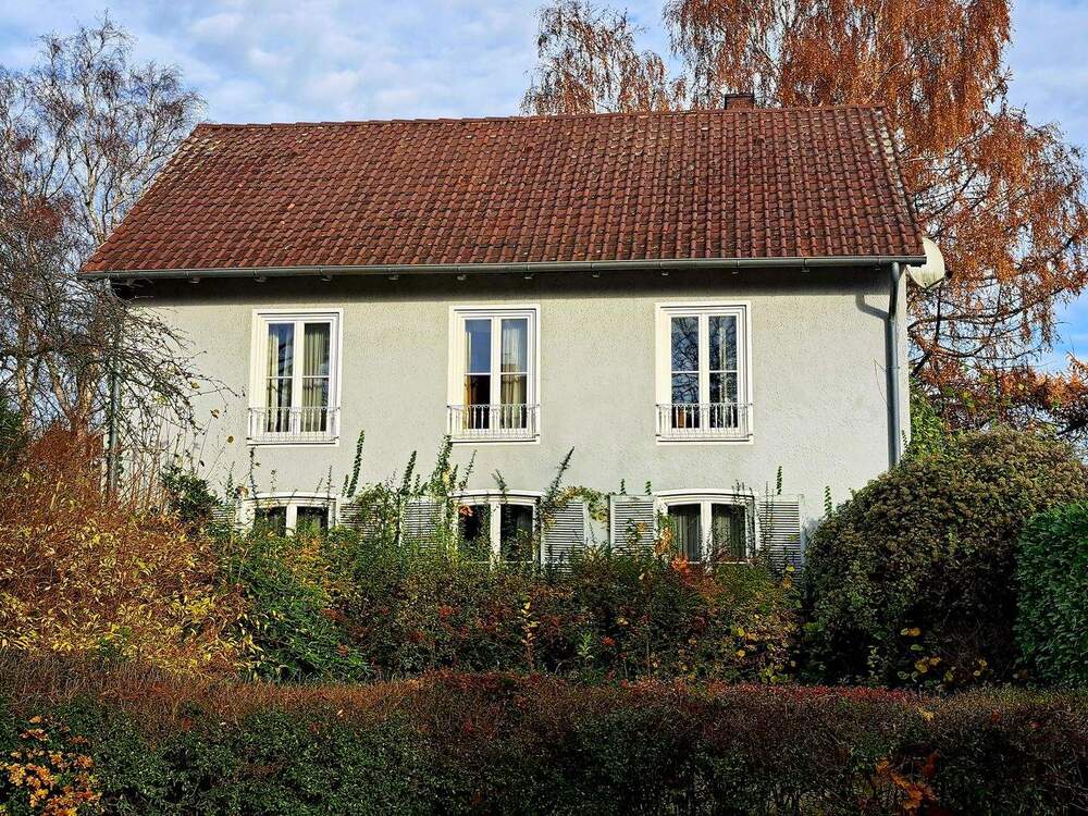 Thumbnail-Wer küsst mich wach? Sanierungsbedürftiges Einfamilienhaus in bester Lage von Elmshorn
