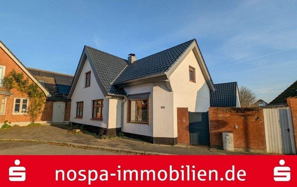 Thumbnail-Zwei Wohnhäuser auf einem Grundstück mit Garage und Carport - Nahe der Schlei!