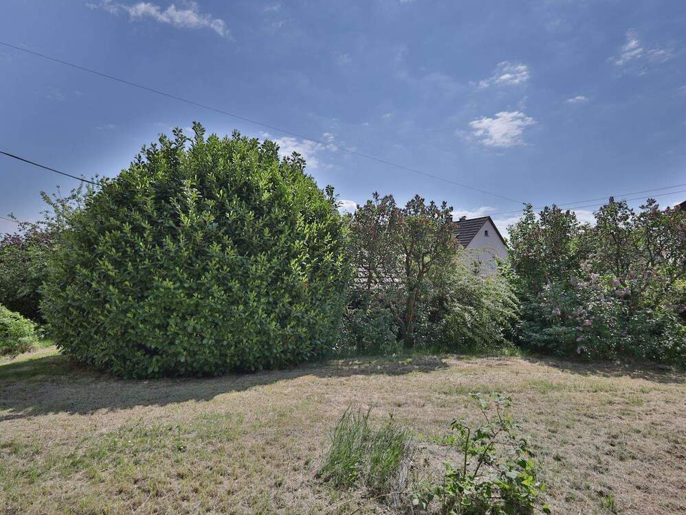 Thumbnail-Seltene Gelegenheit: Grundstück für eine Doppelhaushälfte in ruhiger Wohnlage