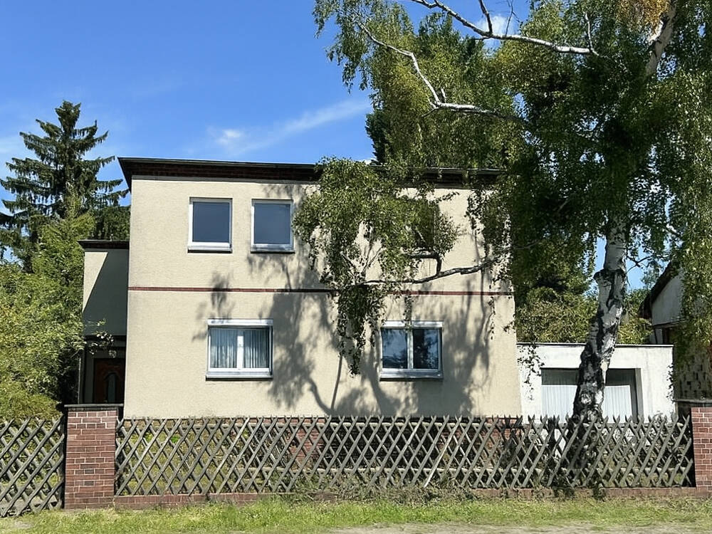 Thumbnail-Einfamilienhaus zur Sanierung im beliebten Lichterfelde