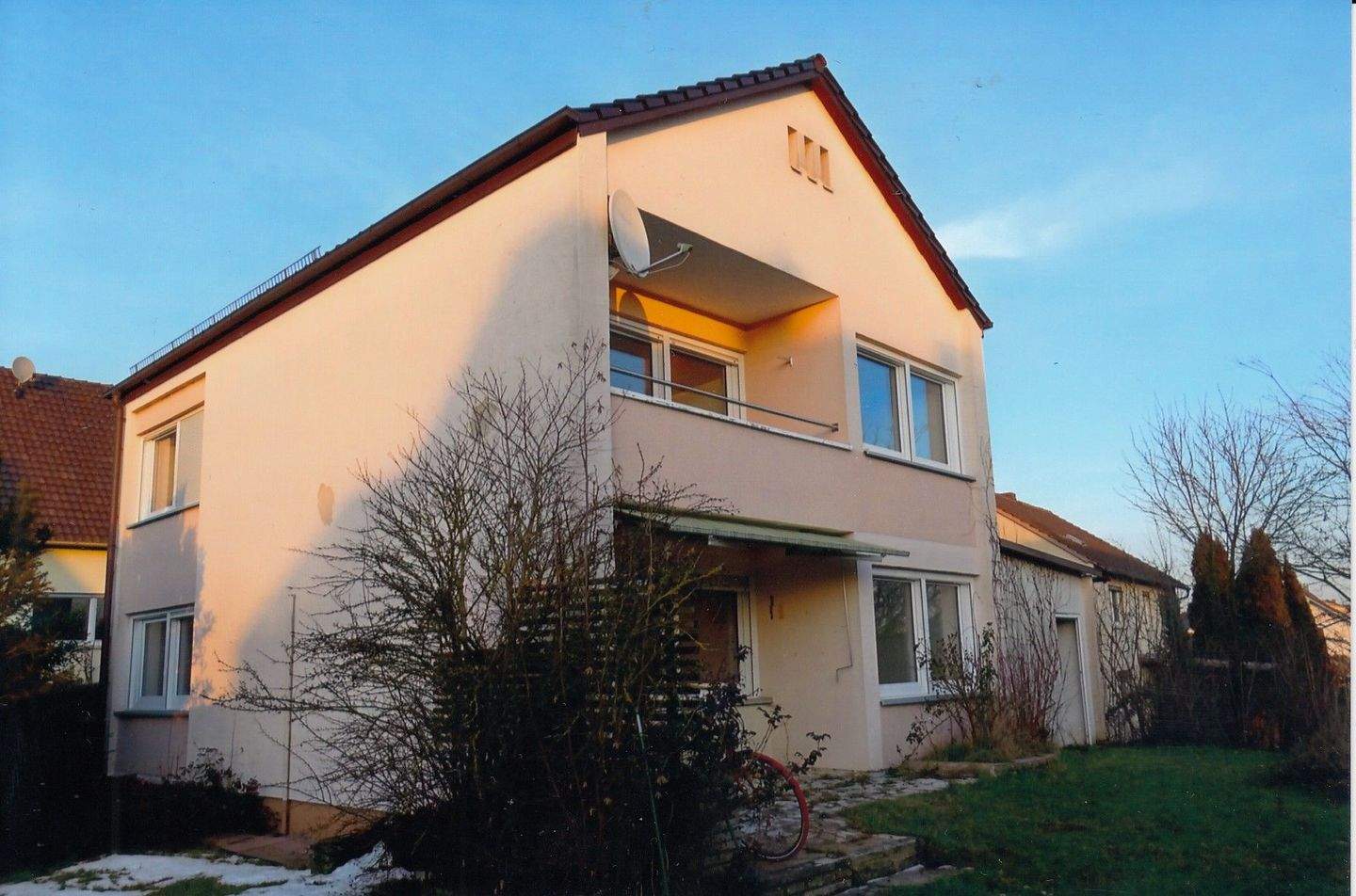 Thumbnail-Modernes EFH in 97618 Wülfershausen an der Saale zu vermieten !