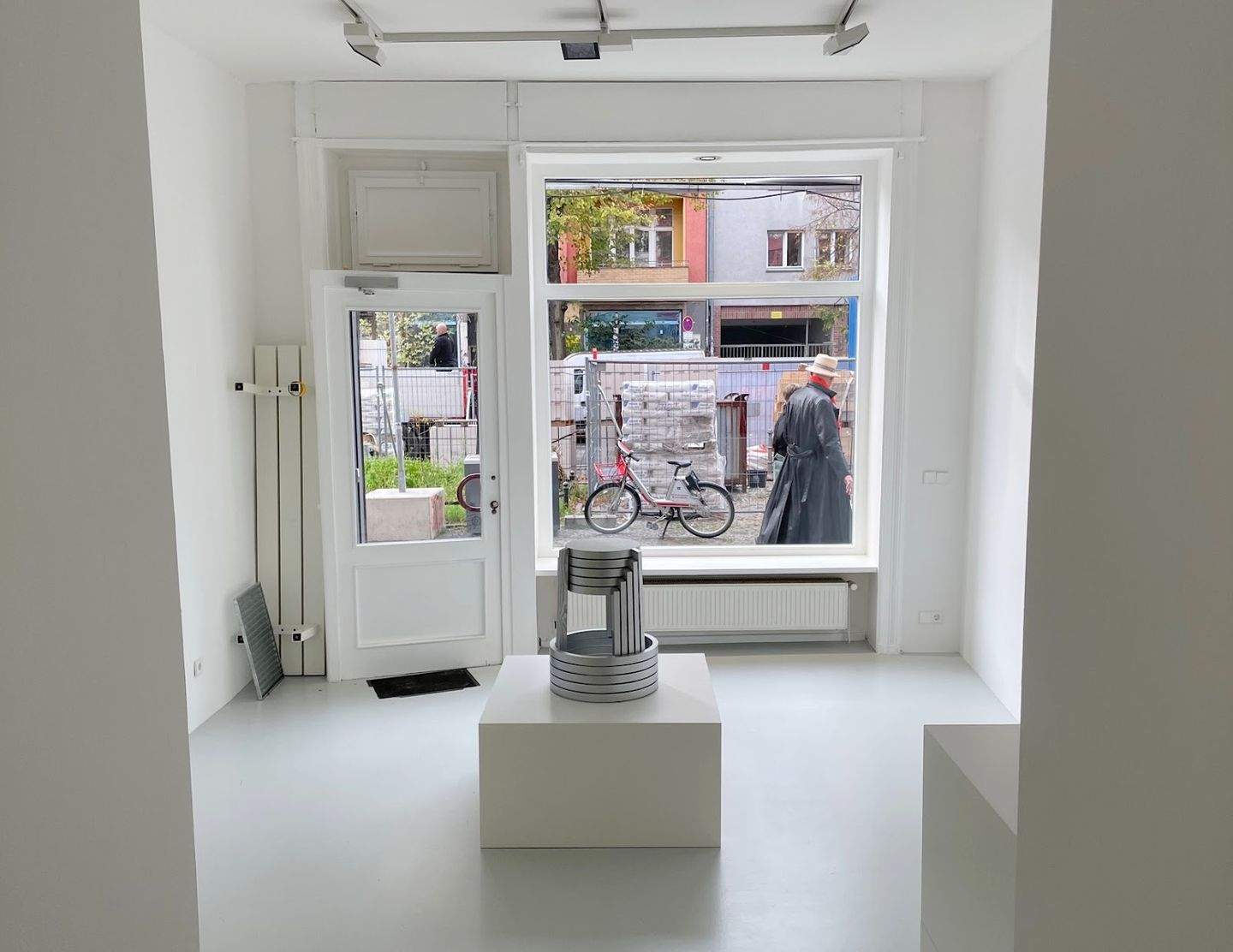 Thumbnail-LadenBüroKreativfläche im Szenekiez Kreuzberg mit Schaufenster, direktem Zugang, provisionsfrei