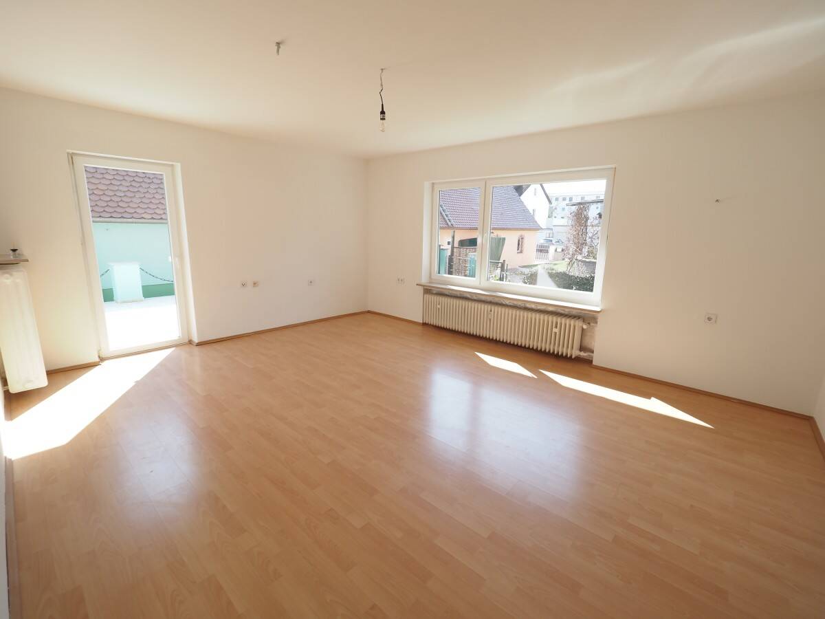 Thumbnail-Erdgeschosswohnung in Lohhof Unterschleißheim