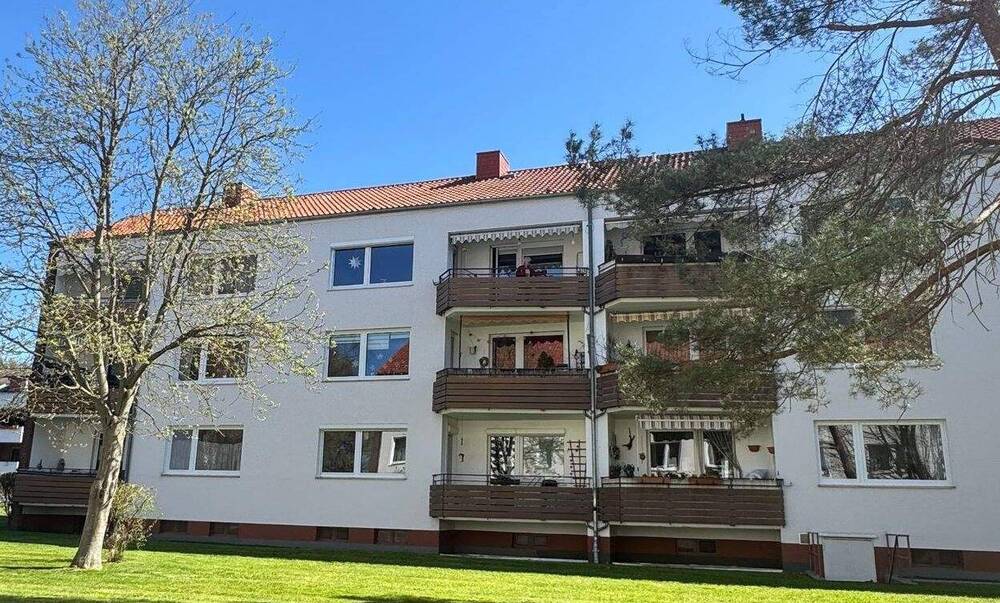 Thumbnail-Sonnige 3 - Zimmer Wohnung mit herrlichen Westbalkon in Göttingen-Weende nahe der Uni