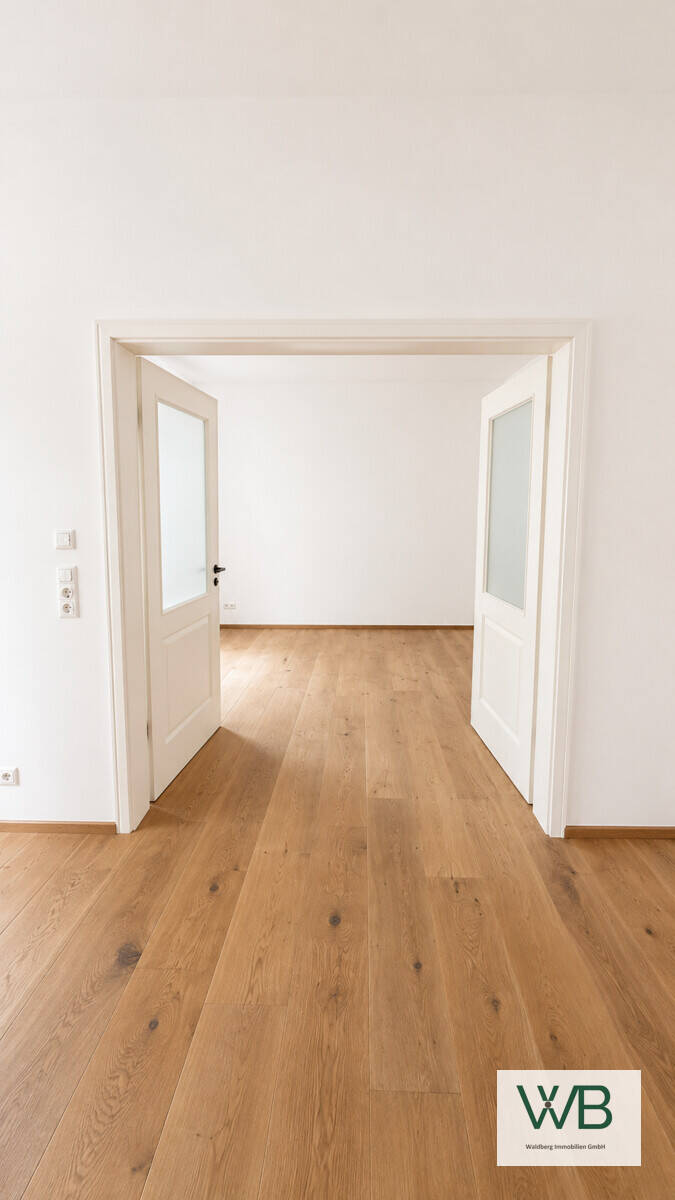 Thumbnail-4,5-Zimmer Beletage im Östlichen: Wohntraum für Paare - Ruhiges Wohnen als Erstbezug
