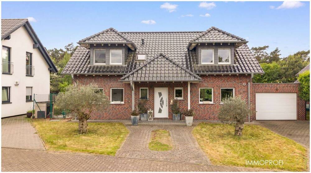 Thumbnail-Immoprofi Karl - Großen Einfamilienhaus in schöner Lage von Rothenbach nähe Golfplatz