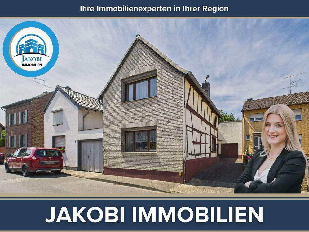 Thumbnail-Teilmodernisiertes Einfamilienhaus mit Garage und Nebengebäude in Vettweiß-Kelz!