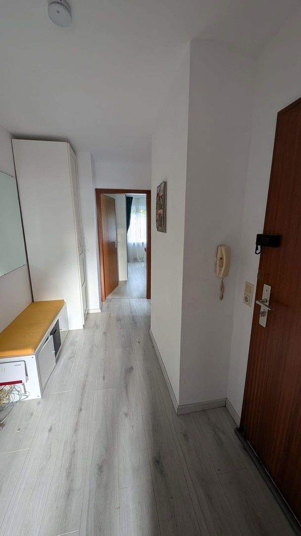 Thumbnail-3ZKB schön geschnitten mit Hobbyraum, Terrasse und Gartenmitbenutzung in ausgezeichneter Lage