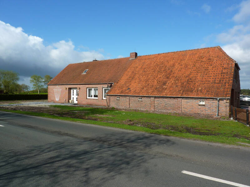 Thumbnail-Wohnhaus mit Carport in ruhiger Wohnlage