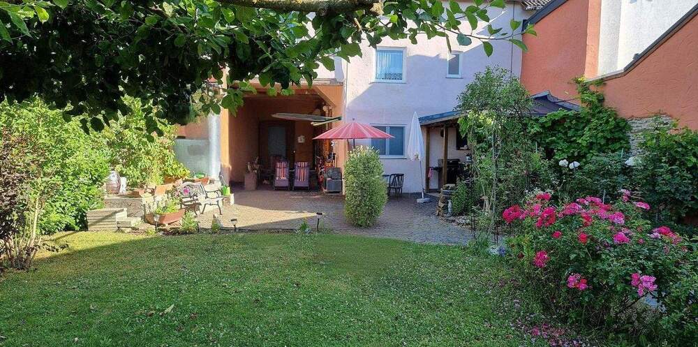 Thumbnail-Preis reduziert !! Ideal für eine größere Familie oder Wohnen und Arbeiten auf einem Grundstück