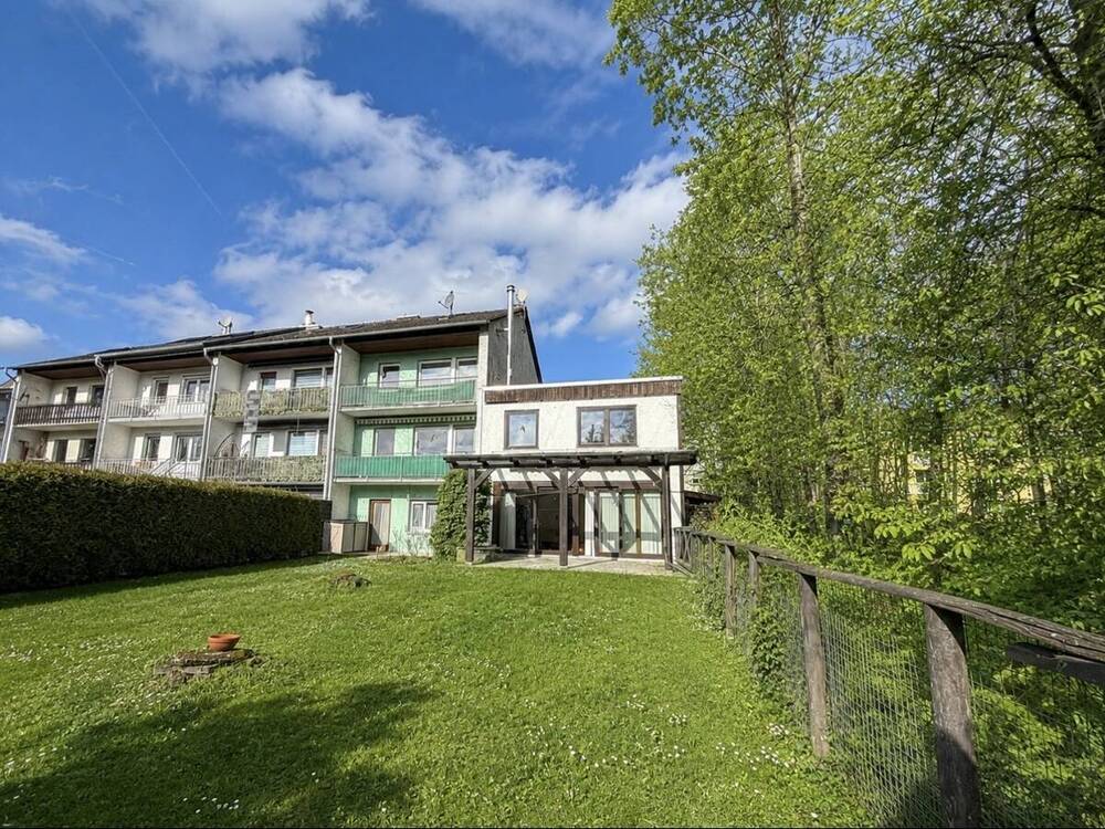 Thumbnail-RMH in ruhiger Waldrandlage - Renovierung ist erforderlich