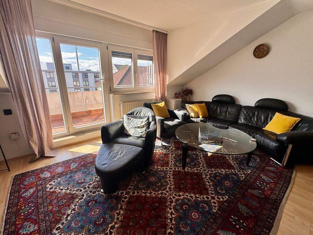 Thumbnail-4 Zimmer-Eigentumswohnung mit 2 Balkonen und Tiefgaragenstellplatz